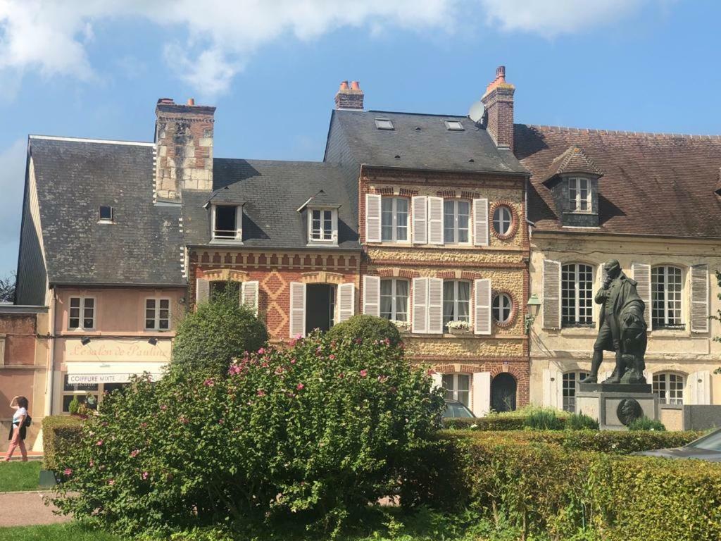 Maison De Charme Beaumont, Proche Deauville Exterior photo